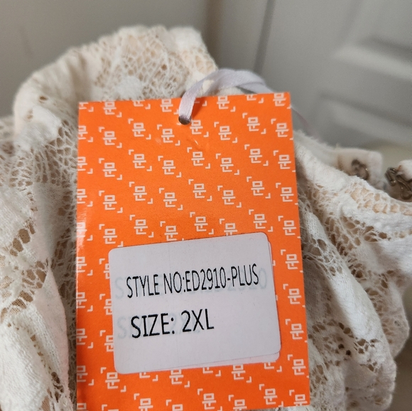 NWT Modcloth Lace A-Line Dress - Picture 6 of 7